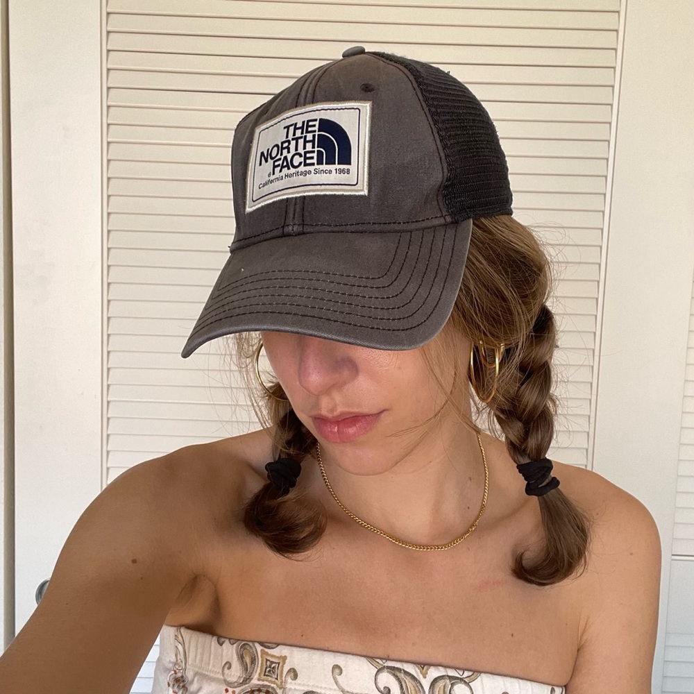 vintage north face trucker hat cap